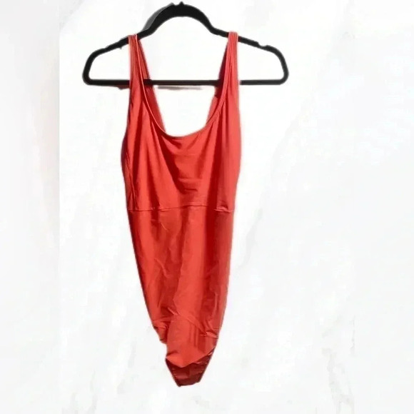 Lole like new coral one piece bathing suit one piece swimsuit 26 - Picture 3 of 6